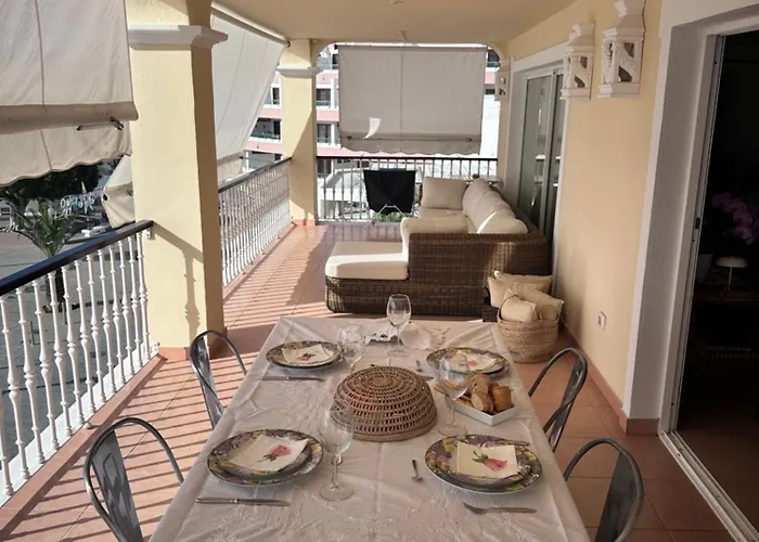 Sunset View بْوُرتو ناوُس